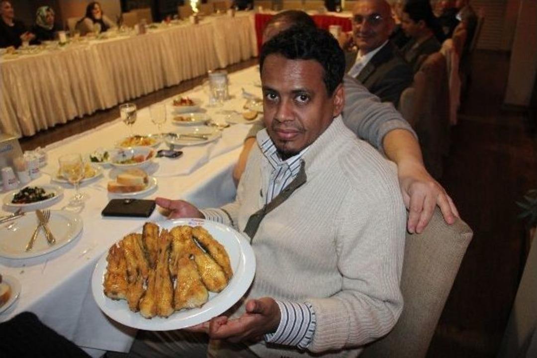 Arap Heyeti, Mısır Ekmeği Ve Balığa Hayran Kaldı