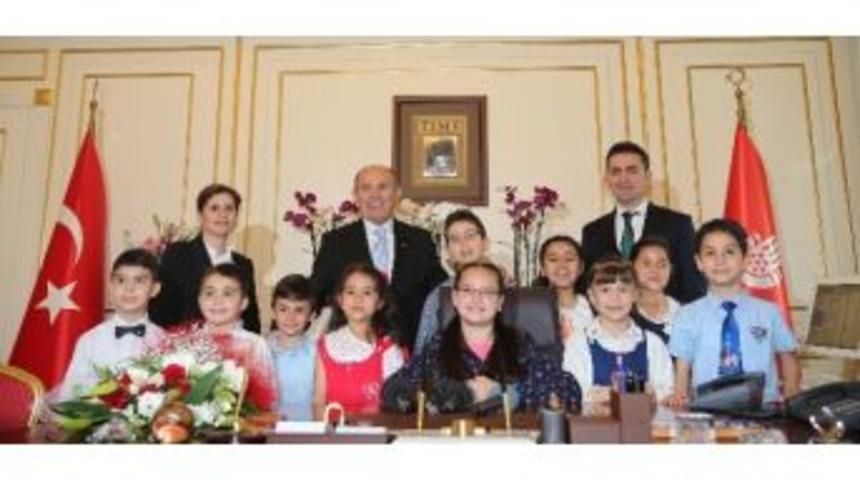 &Ccedil;ocuk Başkandan, Su Tasarrufu İ&ccedil;in Kesinti Talimatı