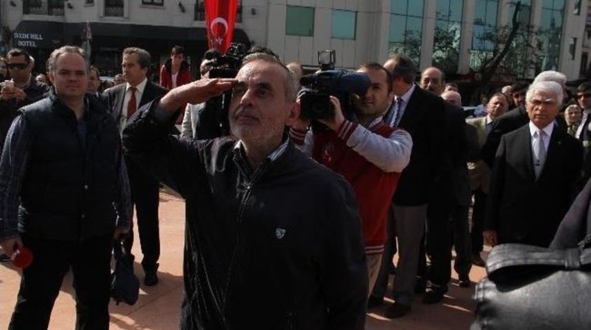 Taksim'de 23 Nisan G&ouml;zaltısı