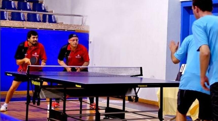Kurumlar Arası Masa Tenisi Turnuvası Heyecanı