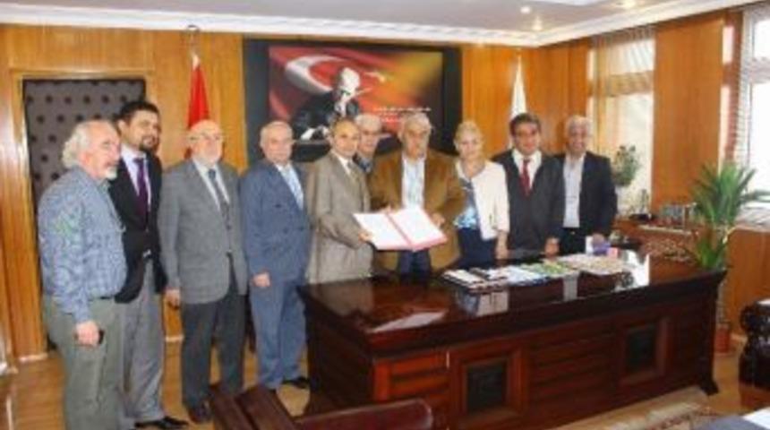 Avrasya &Uuml;niversitesi&rsquo;nin Yeni Yerleşkesine '&ouml;mer Yıldız Yerleşkesi' İsmi Verildi