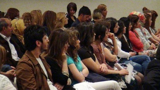 Mardin'de Ünlü Kadın Kuaförlerine Eğitim Verildi