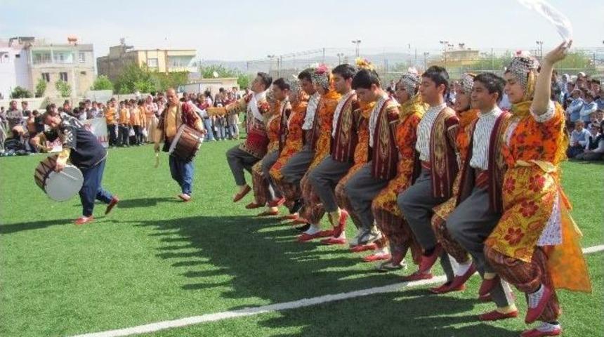 Araban&rsquo;da 23 Nisan Ulusal Egemenlik Ve &Ccedil;ocuk Bayramı Coşkuyla Kutlandı