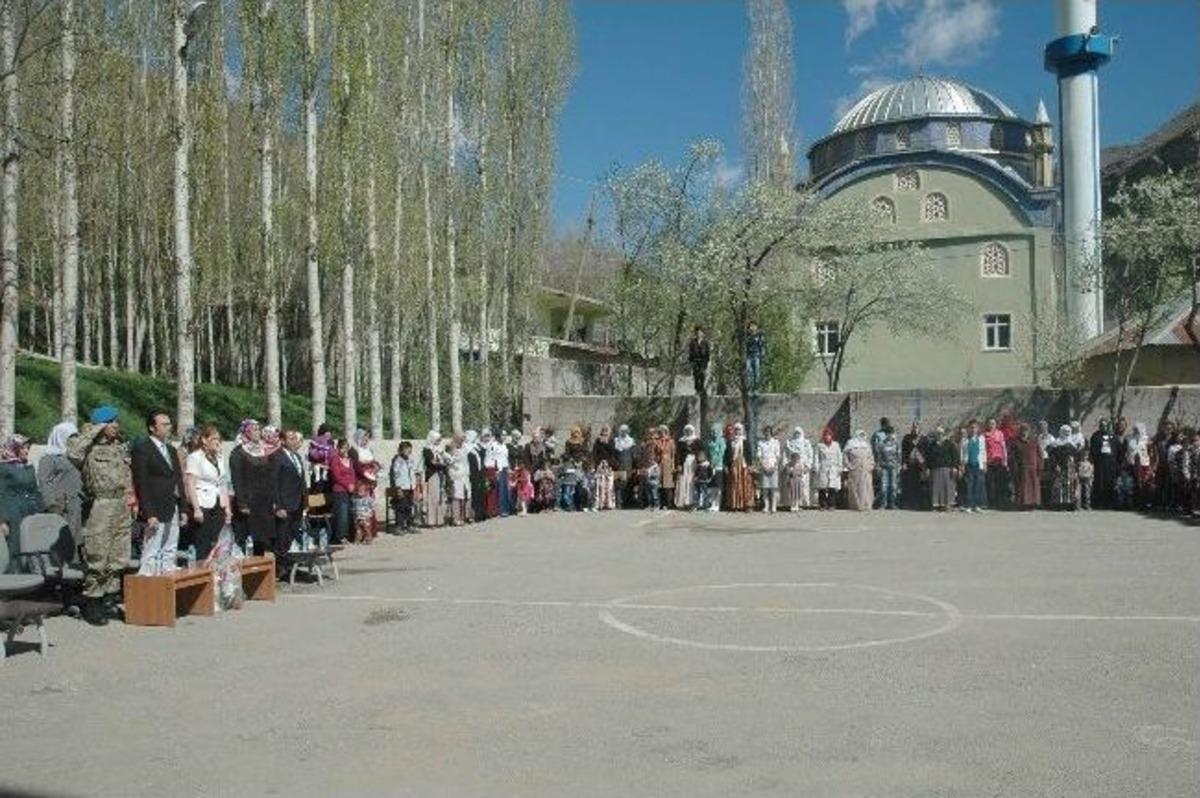 &Ccedil;atak&rsquo;da 23 Nisan Coşkusu
