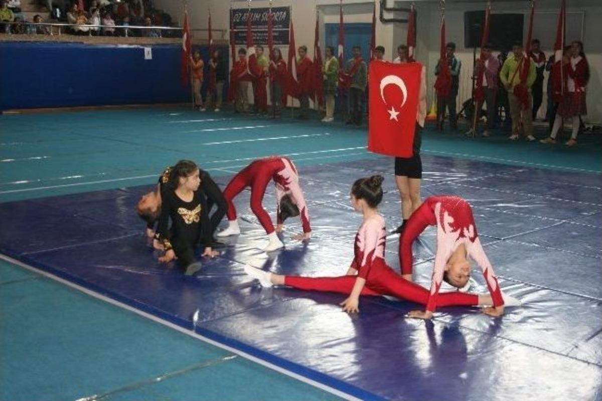 D&uuml;zce&rsquo;de 23 Nisan Coşku İle Kutlandı