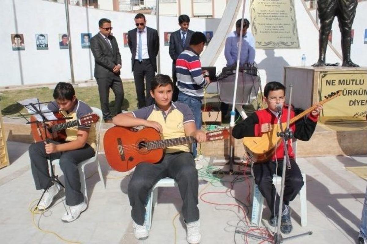 Korkuteli&rsquo;nde 23 Nisan Ulusal Egemenlik Ve &Ccedil;ocuk Bayramı Kutlamaları