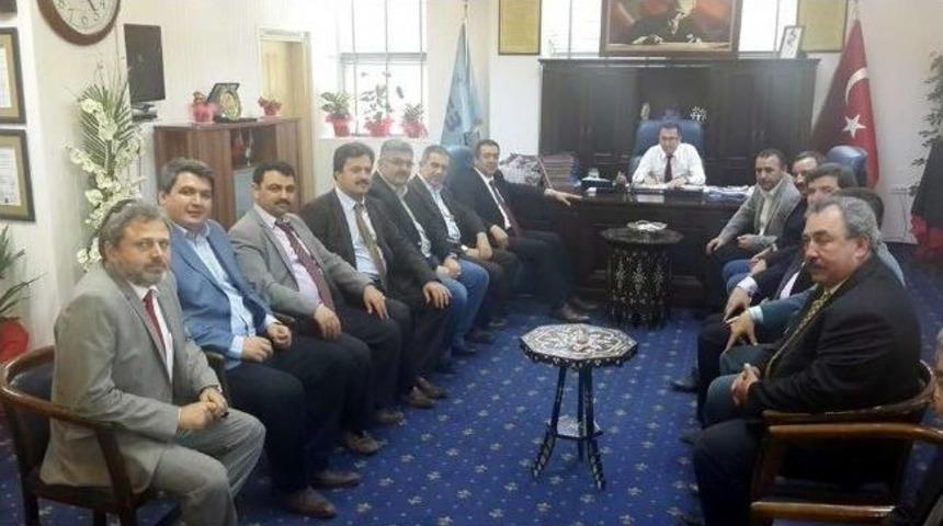 Ak Parti Balıkesir Milletvekili&rsquo;nden Edremit&rsquo;te Ziyaretler