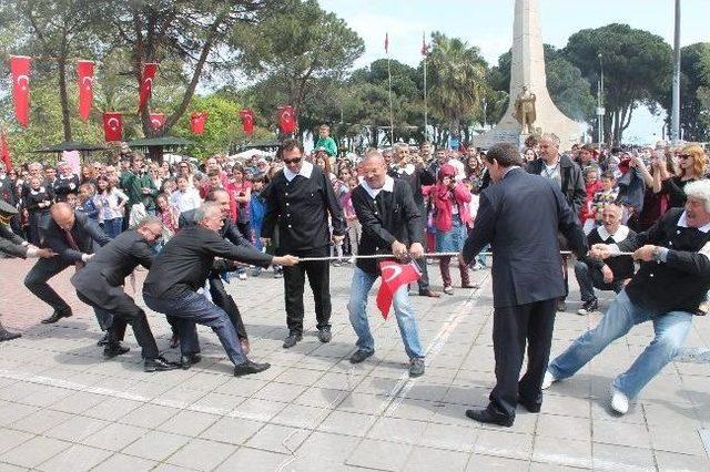 Ünye’de 23 Nisan Coşkusu 'dünkü Çocuklar'la Yaşandı