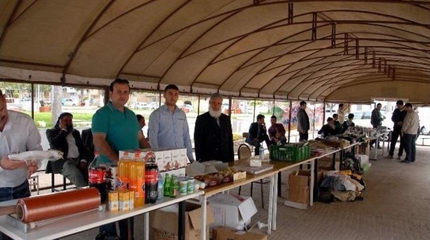 Kuran Kursu &Ouml;ğrencileri Yararına Kermes