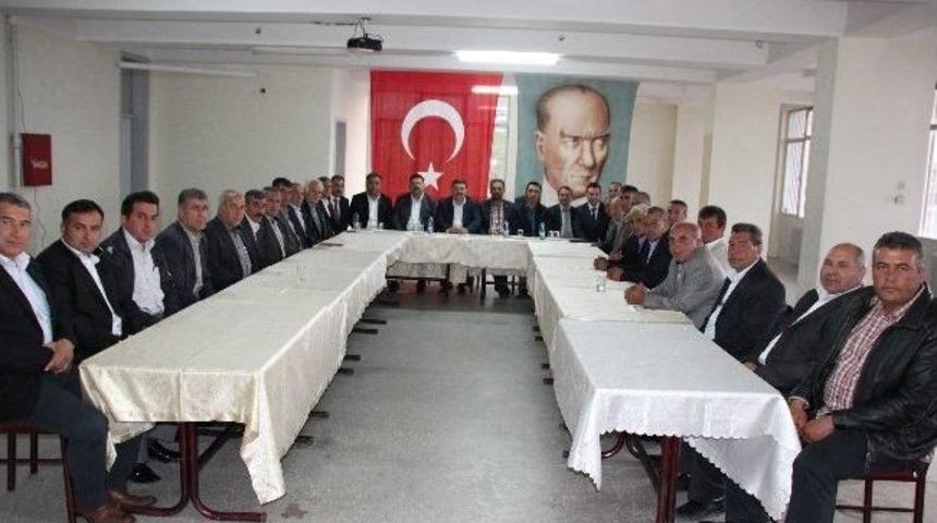 Honaz&rsquo;da Muhtarlar Başkan Devecioğlu İle Bir Araya Geldi