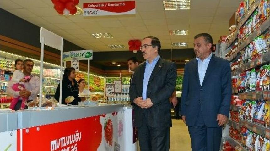 Vali Coş&rsquo;tan Esnaf Ziyareti