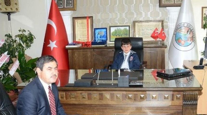 Darende&rsquo;de 23 Nisan Coşkusu