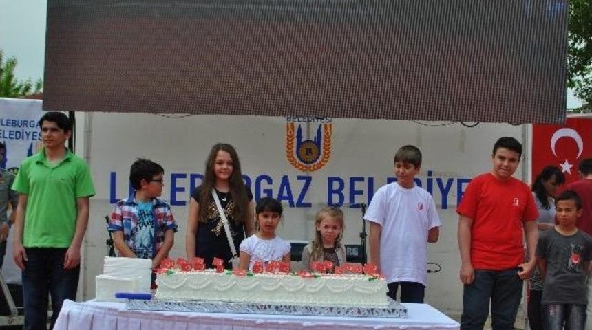 23 Nisan&rsquo;da Doğanlara Pasta Kesildi