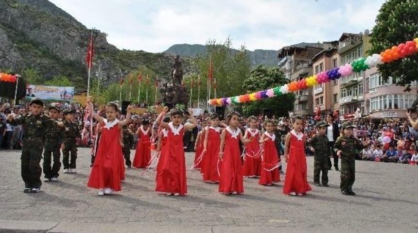 Amasya&rsquo;da 23 Nisan Coşkusu