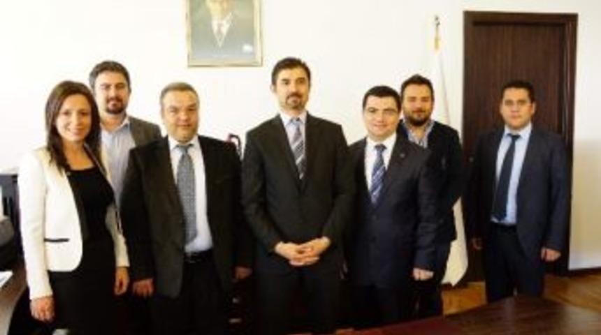 Mugiad Y&ouml;netimi, Rekt&ouml;r Vekili Erdil'i Makamında Ziyaret Etti