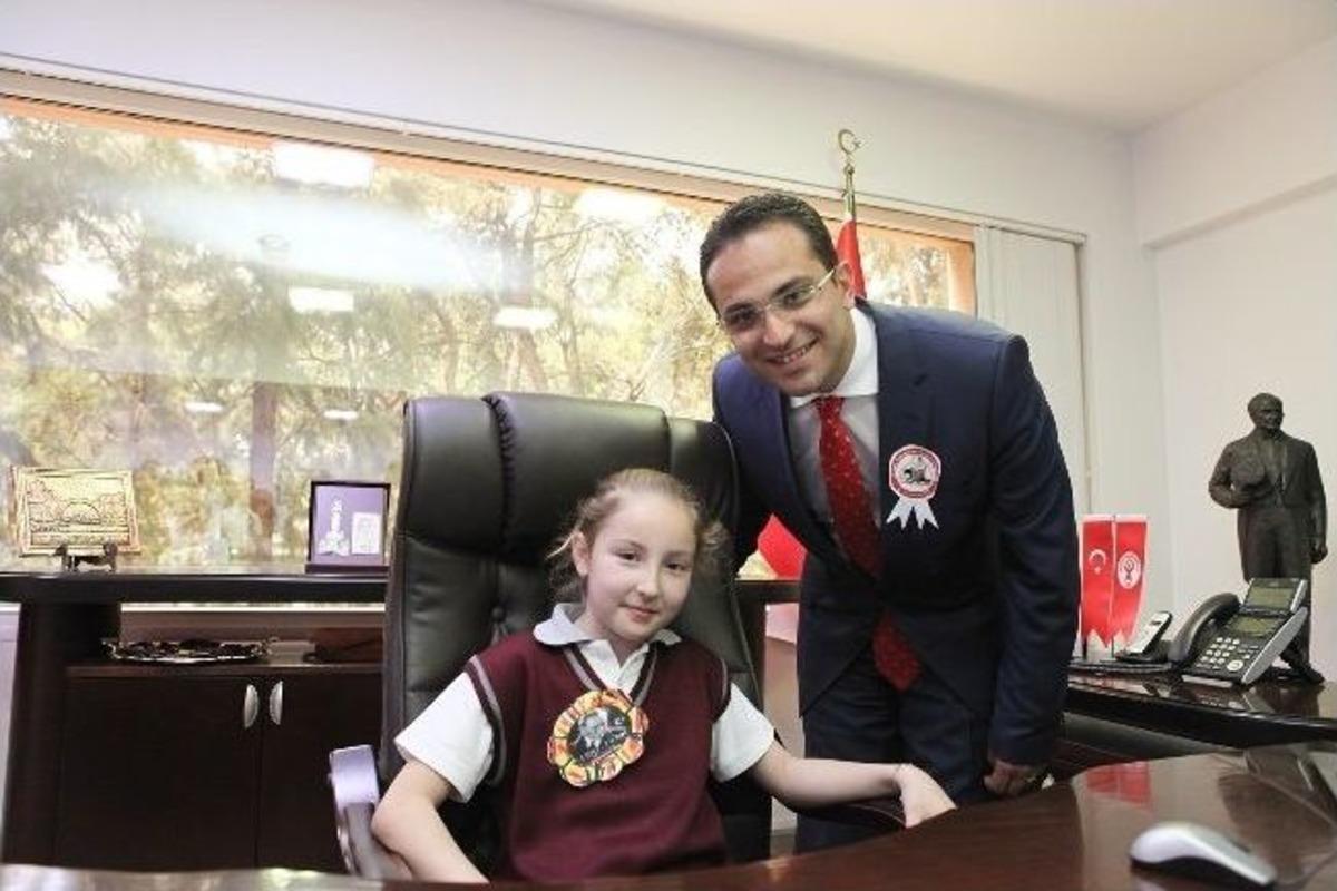 Bornova'da K&uuml;&ccedil;&uuml;k Başkan'dan B&uuml;y&uuml;k Hedef