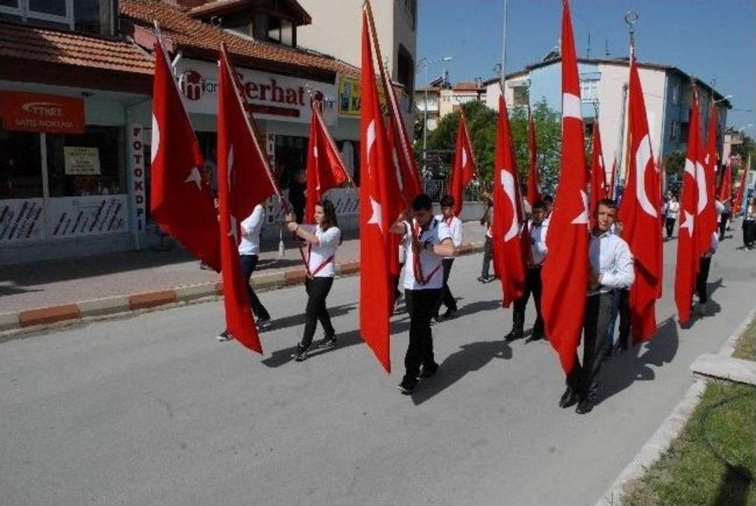 Burdur&rsquo;da Coşkulu Kutlama