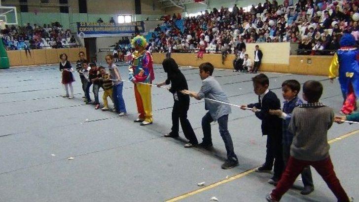 Erzincan’da 23 Nisan Çocuk Bayramı Etkinlikleri G4