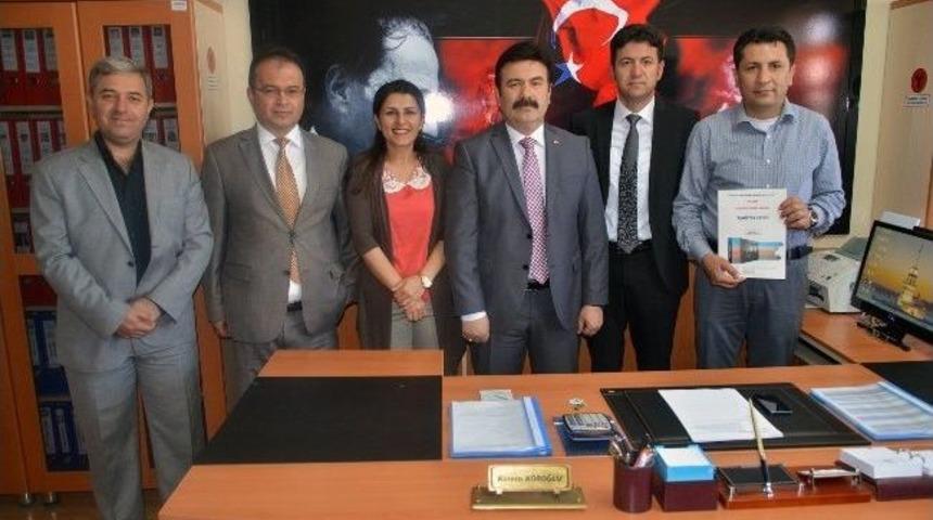 Osmancık &Ouml;mer Derindere Anadolu &Ouml;ğretmen Lisesi&rsquo;nin Kariyer Başarısı