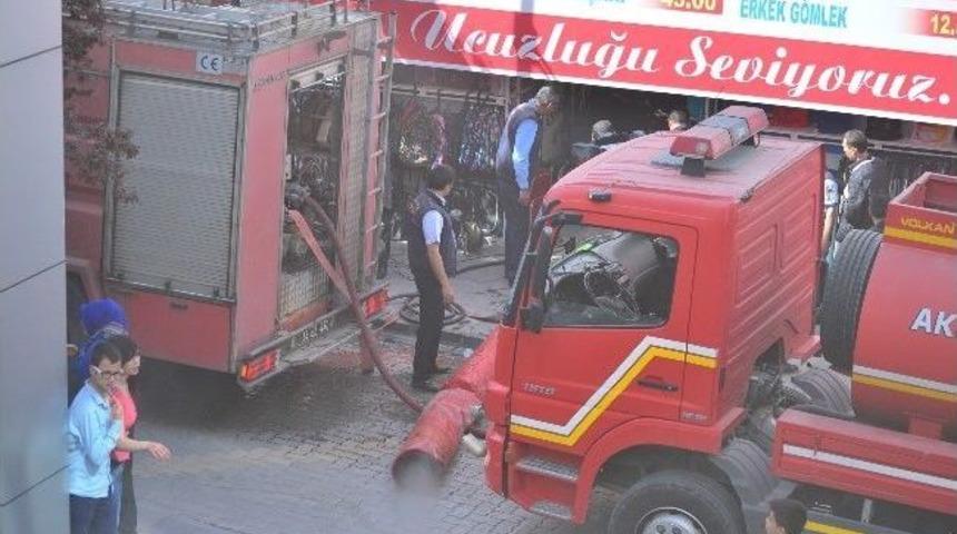 Aksaray&rsquo;da Yangın Paniği