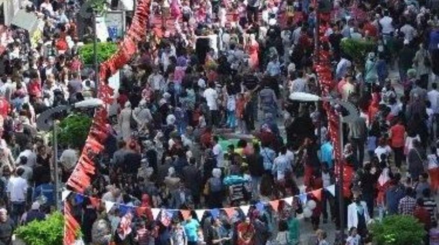 Karab&uuml;k&rsquo;te 23 Nisan Eğlencesi