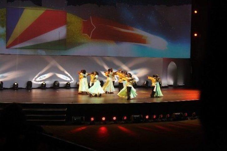 36. Uluslararası 23 Nisan Çocuk Şenliği Gala Gecesi G2