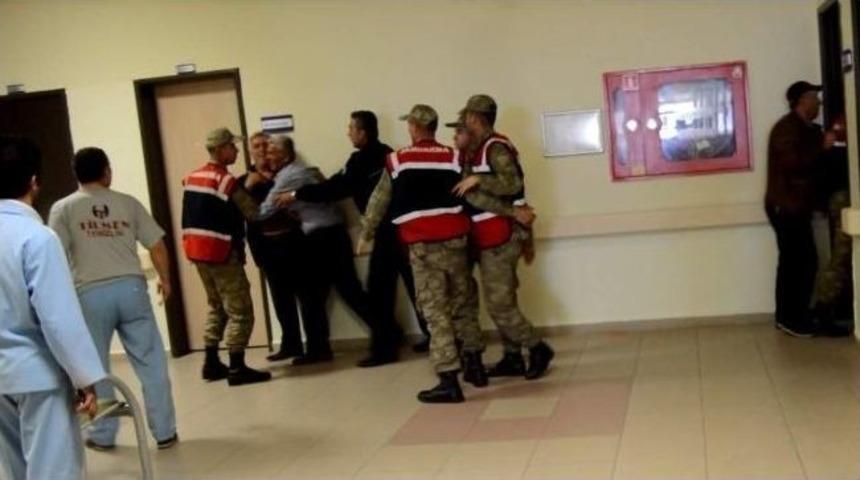 Kardeşler Arasındaki Muhtarlık Kavgası Hastanede De Devam Etti