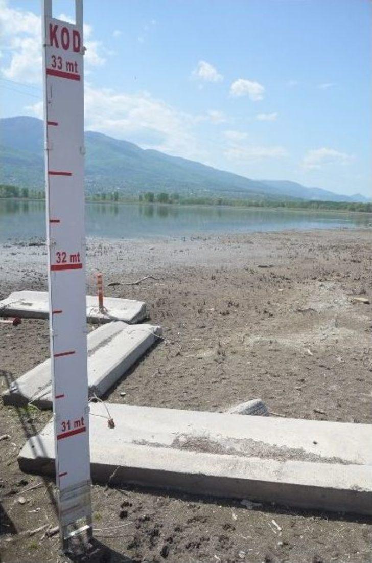 (özel Haber) Türkiye'nin En Büyük Su Kayağı Tesisi Kuraklığa Yenildi G3