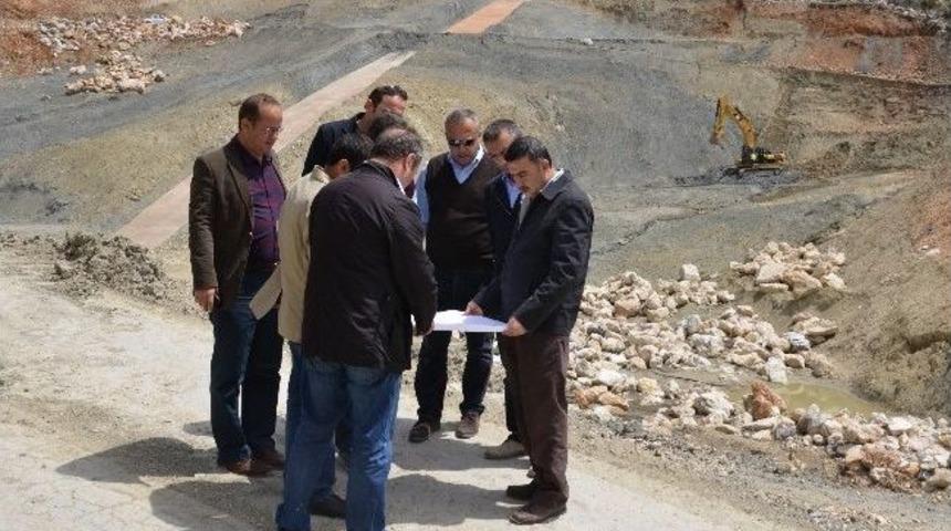 Dsi 13. B&ouml;lge M&uuml;d&uuml;r&uuml; &Ouml;zg&uuml;r, Kaş Ve Kumluca&rsquo;da İncelemelerde Bulundu