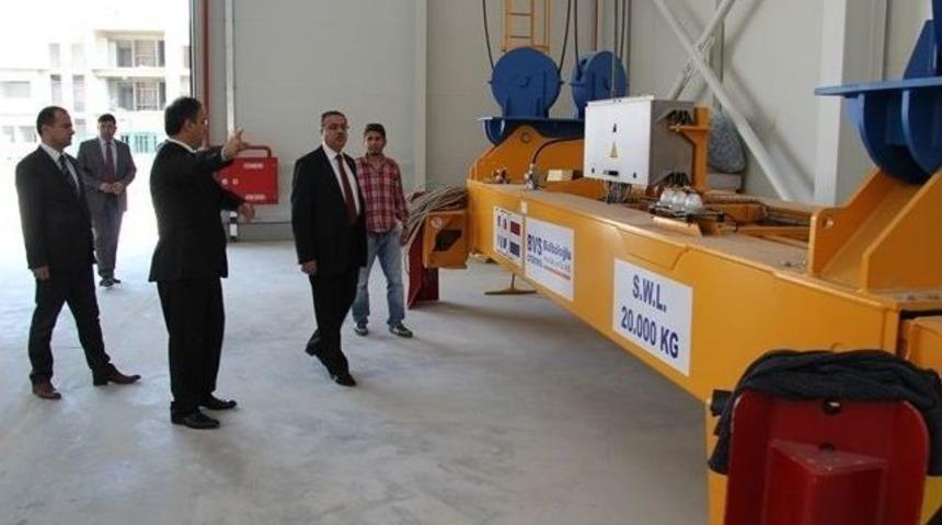 Vali Su, Afad Lojistik Deposunu İnceledi