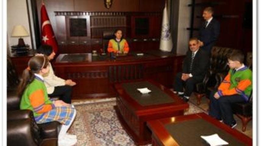 Elazığ&rsquo;ın Belediye Başkanı Merve &Ouml;z Oldu