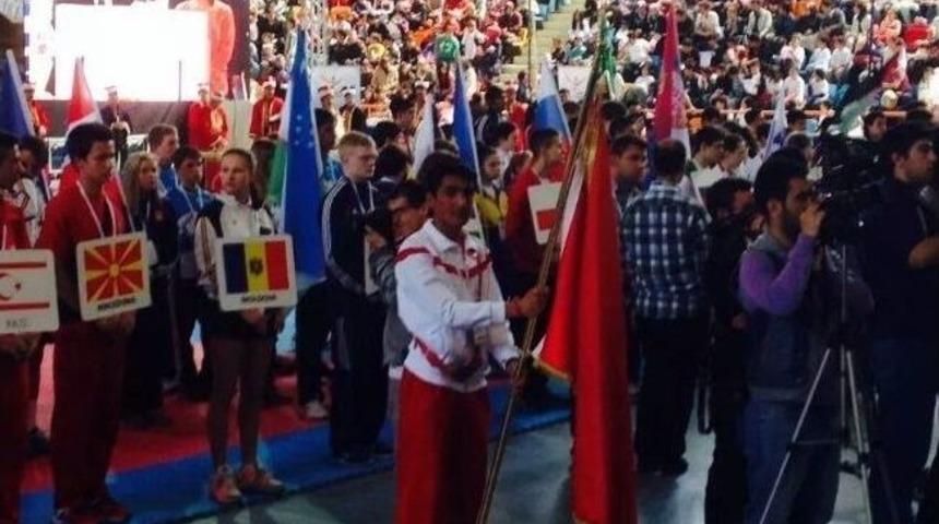 Rumi Oyunlarında, Kocaelili Aras İkinci Oldu