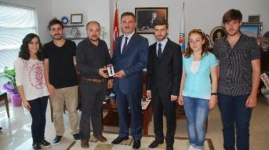 Zeytin Topluluğu &Uuml;yelerinden Anlamlı Ziyaret