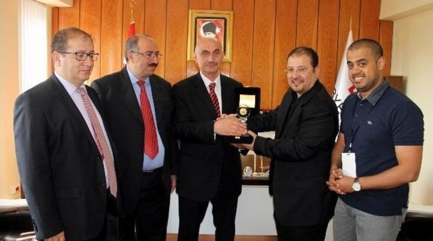 Suudi Heyetten Bayar'a Ziyaret