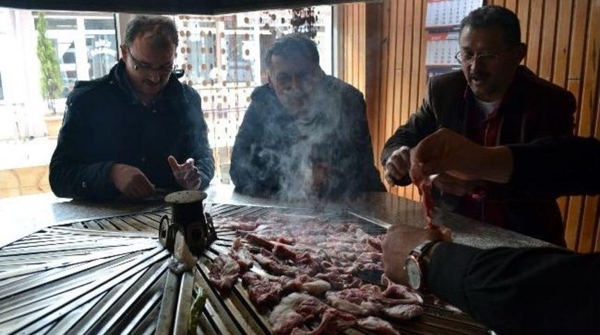 &Ccedil;ambaşı Esnafı Sezonu A&ccedil;tı