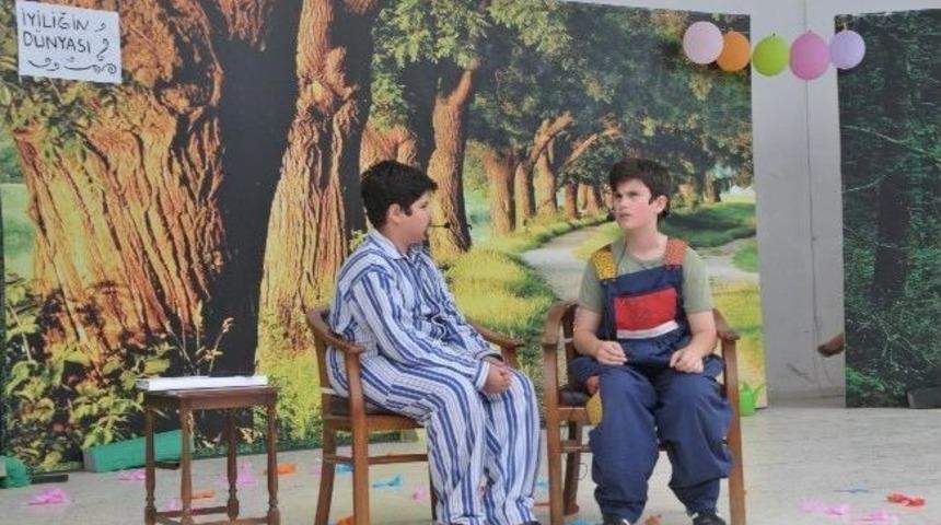 G&uuml;zelbah&ccedil;eli &Ccedil;ocuklar Berkin Anısına Oynadı