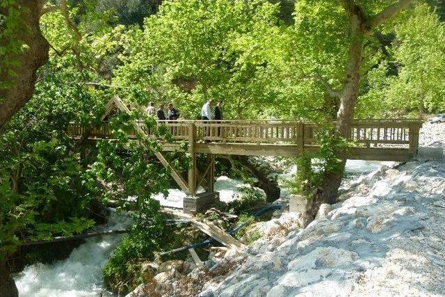 Karaisalı Yerk&ouml;pr&uuml; Mesire Yeri İhaleye &Ccedil;ıkarılıyor 1