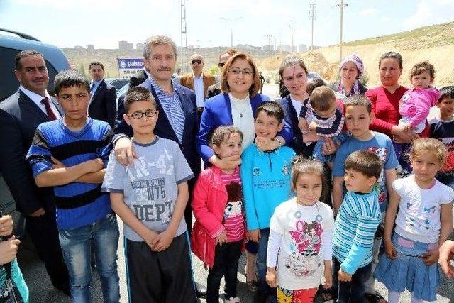 Başkan Fatma Şahin, Başkan Tahmazoğlu &Ccedil;ok B&uuml;y&uuml;k Projelere İmza Atıyor 1