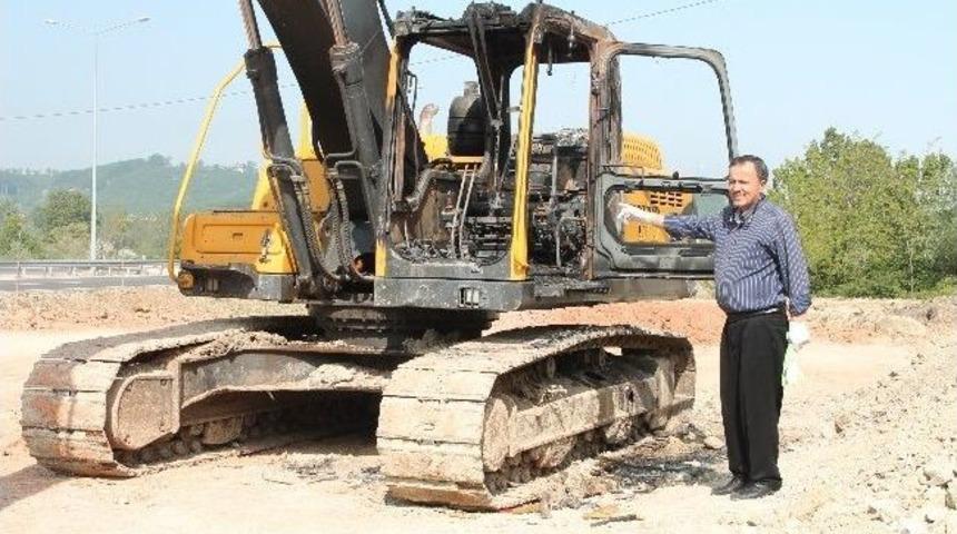 İş Makinesini Yakana &Ouml;d&uuml;l Verecek