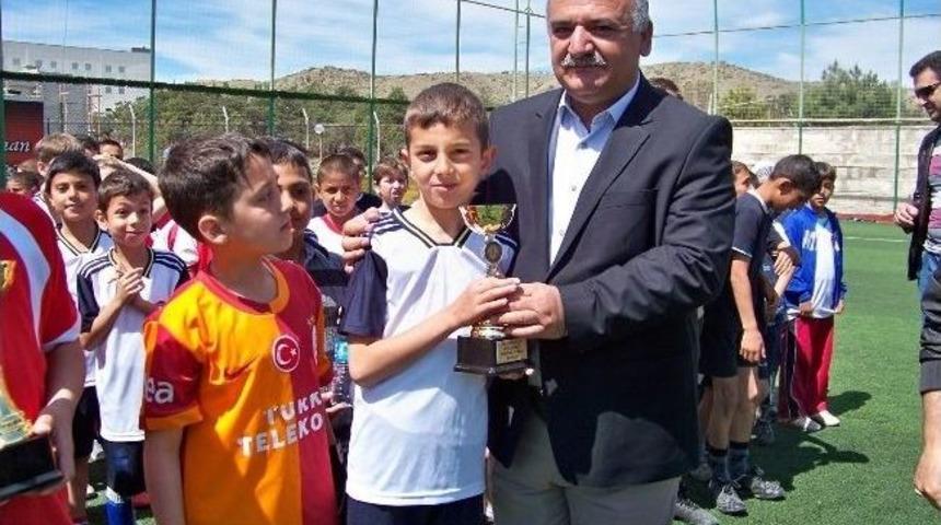 Sungurlu&rsquo;da Futbol Turnuvası Sona Erdi