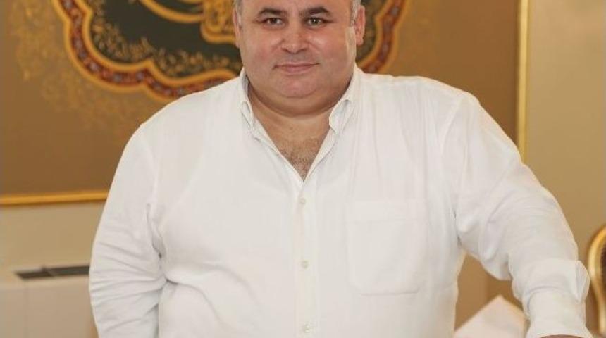 &Ccedil;ocukluk Hayalini Ger&ccedil;ekleştirdi