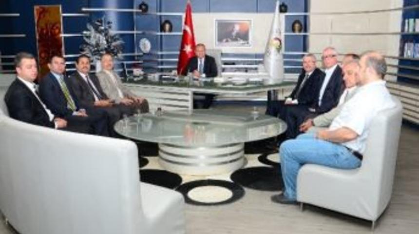 Toplum Sağlığı Merkezinden Başkan Keleş'e Hayırlı Olsun Ziyareti