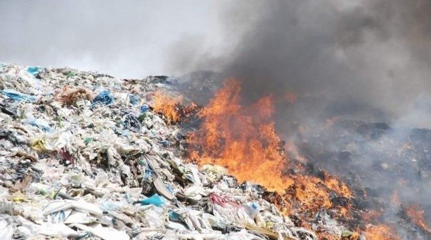 Tokat &Ccedil;&ouml;pl&uuml;ğ&uuml;nde Yangın