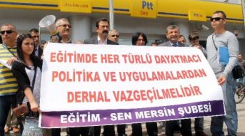 Eğitim-sen Topladığı İmzaları Milli Eğitim Bakanlığı'na Yolladı