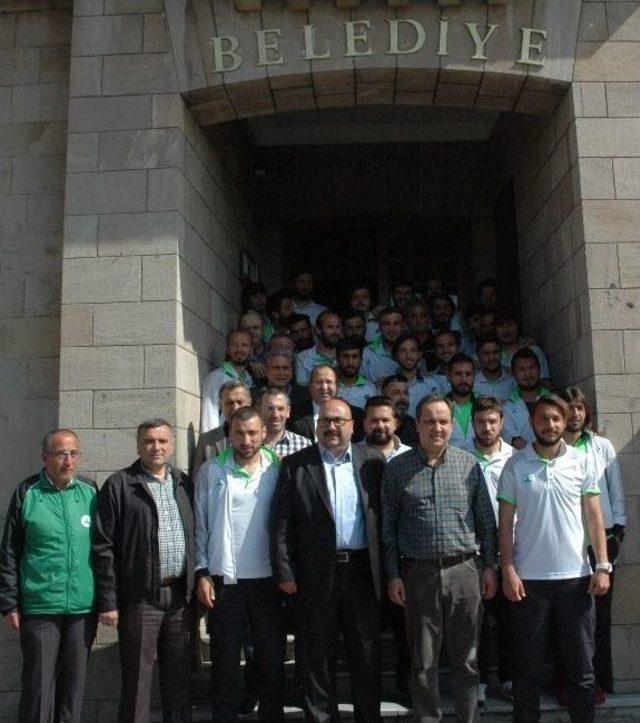 Giresunspor dan Başkan Aksu ya Ziyaret 2