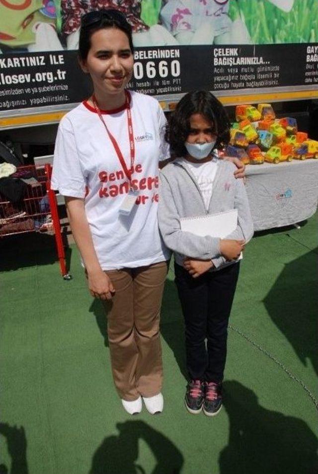 L&ouml;sev Tır Dolusu Yardım İle İskenderun da 1