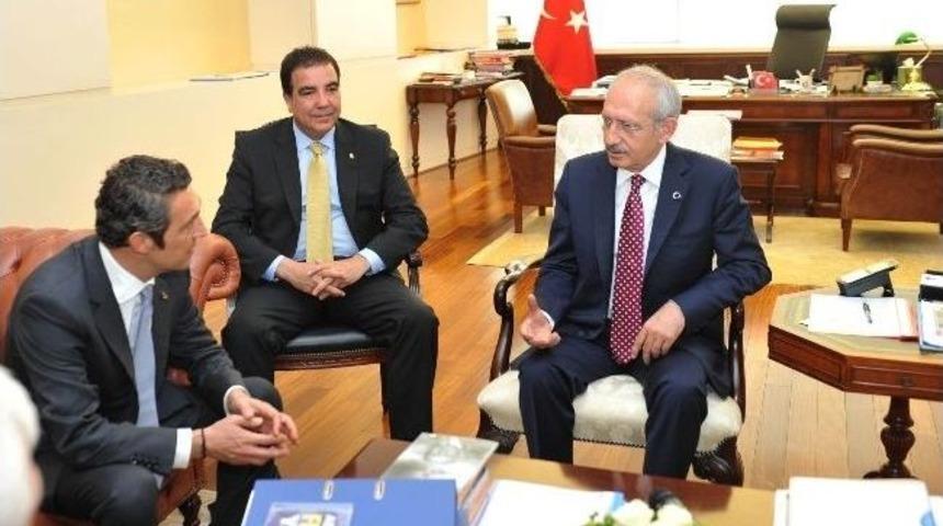 1907 Fenerbah&ccedil;eliler Derneği Başkanı Ali Ko&ccedil; Ve Dernek Y&ouml;neticileri, Chp Genel Başkanı Kemal Kılı&ccedil;daroğlu İle G&ouml;r&uuml;şt&uuml;