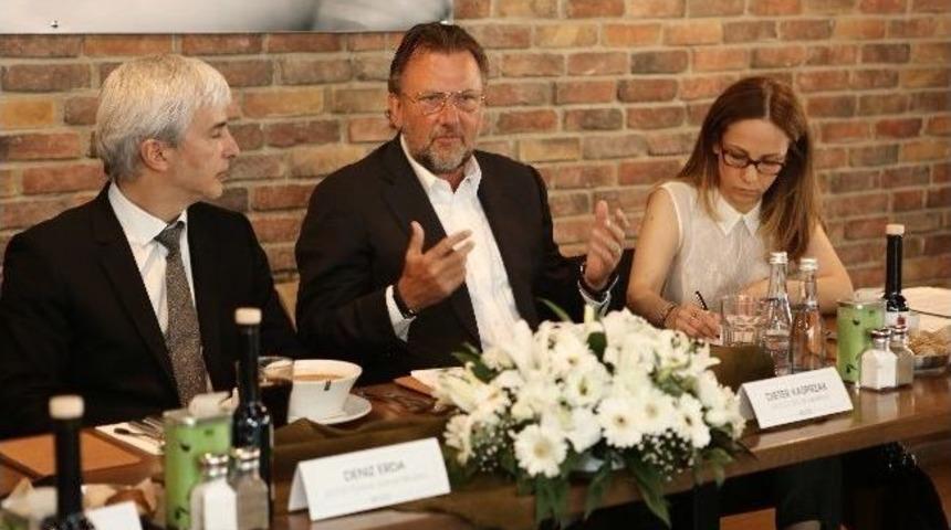 D&uuml;nyanın En B&uuml;y&uuml;k Ayakkabı Markalarından Ecco T&uuml;rkiye'de B&uuml;y&uuml;yor