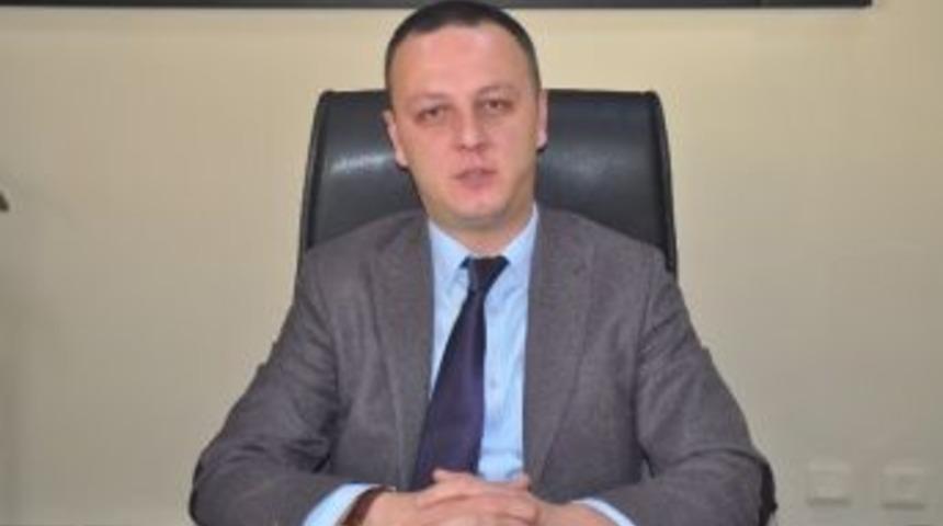 Kan Merkezi M&uuml;d&uuml;r&uuml; Alan Kan Bağışları Hakkında Bilgi Verdi