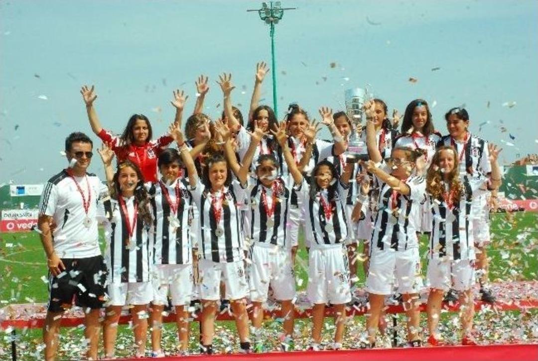 Vodafone Kupası Beşiktaş&rsquo;ın Oldu